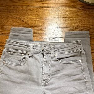 American Eagle Outfitters Light Gray Skinny Jeans